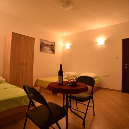 Apartmani Mihovic - Jaz Будва Екстериор снимка