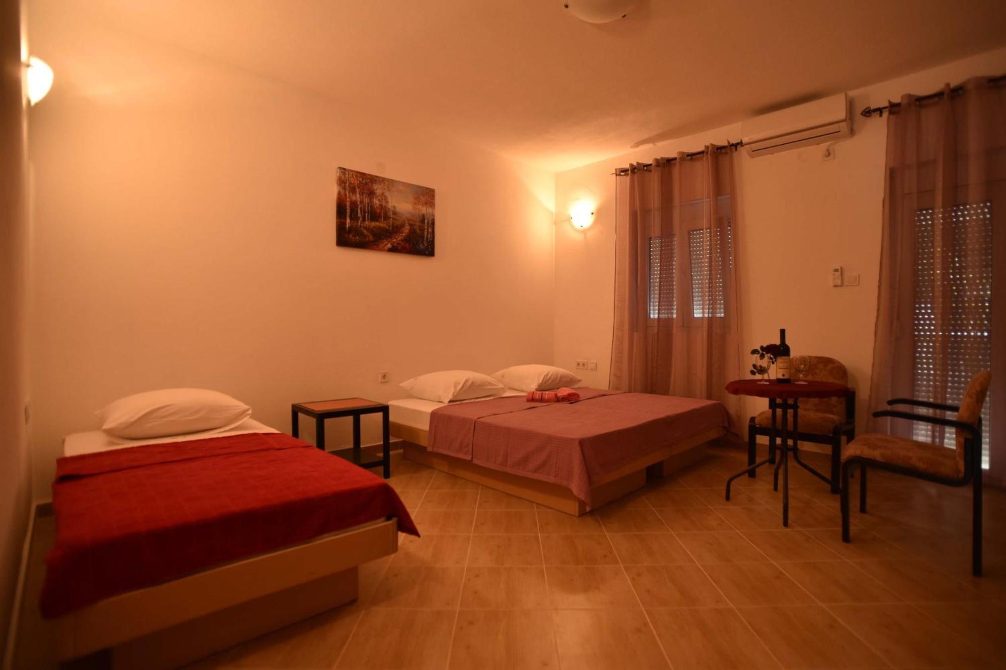 Apartmani Mihovic - Jaz Будва Екстериор снимка