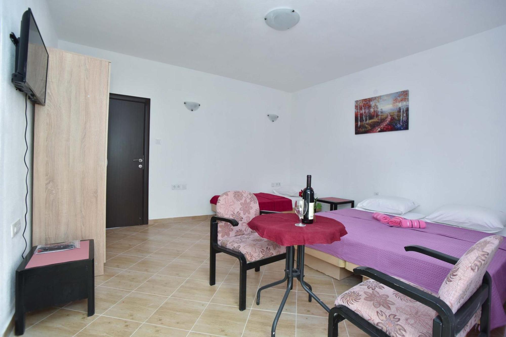 Apartmani Mihovic - Jaz Будва Екстериор снимка