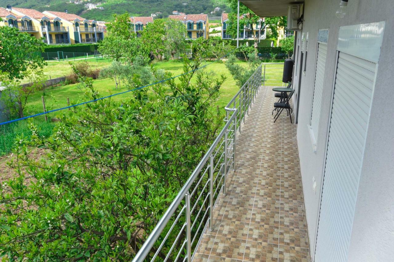 Apartmani Mihovic - Jaz Будва Екстериор снимка